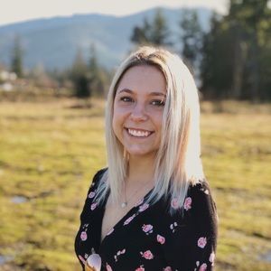 Meet your Posher, Mia